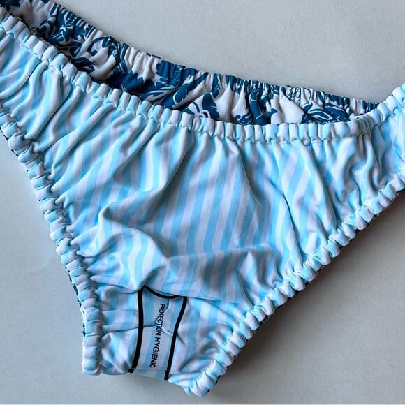 🆕 CINDY PRADO x VDM RARE PRINT Vera BALI BLUES Ruched Cheeky Bikini Revesible - Picture 7 of 11